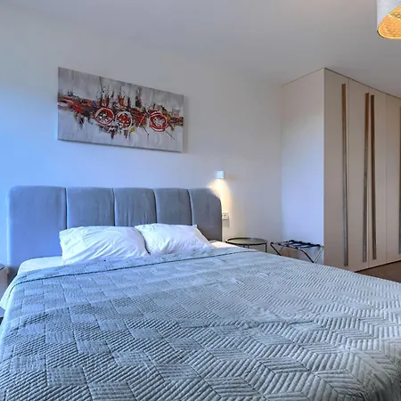 Ana By Interhome Villa *
